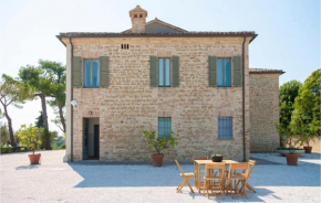 Stunning apartment in Pesaro with WiFi and 2 Bedrooms